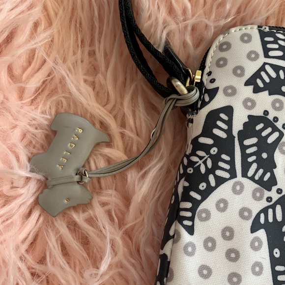 RADLEY LONDON Folk Dog Print Crossbody - Picture 2 of 8
